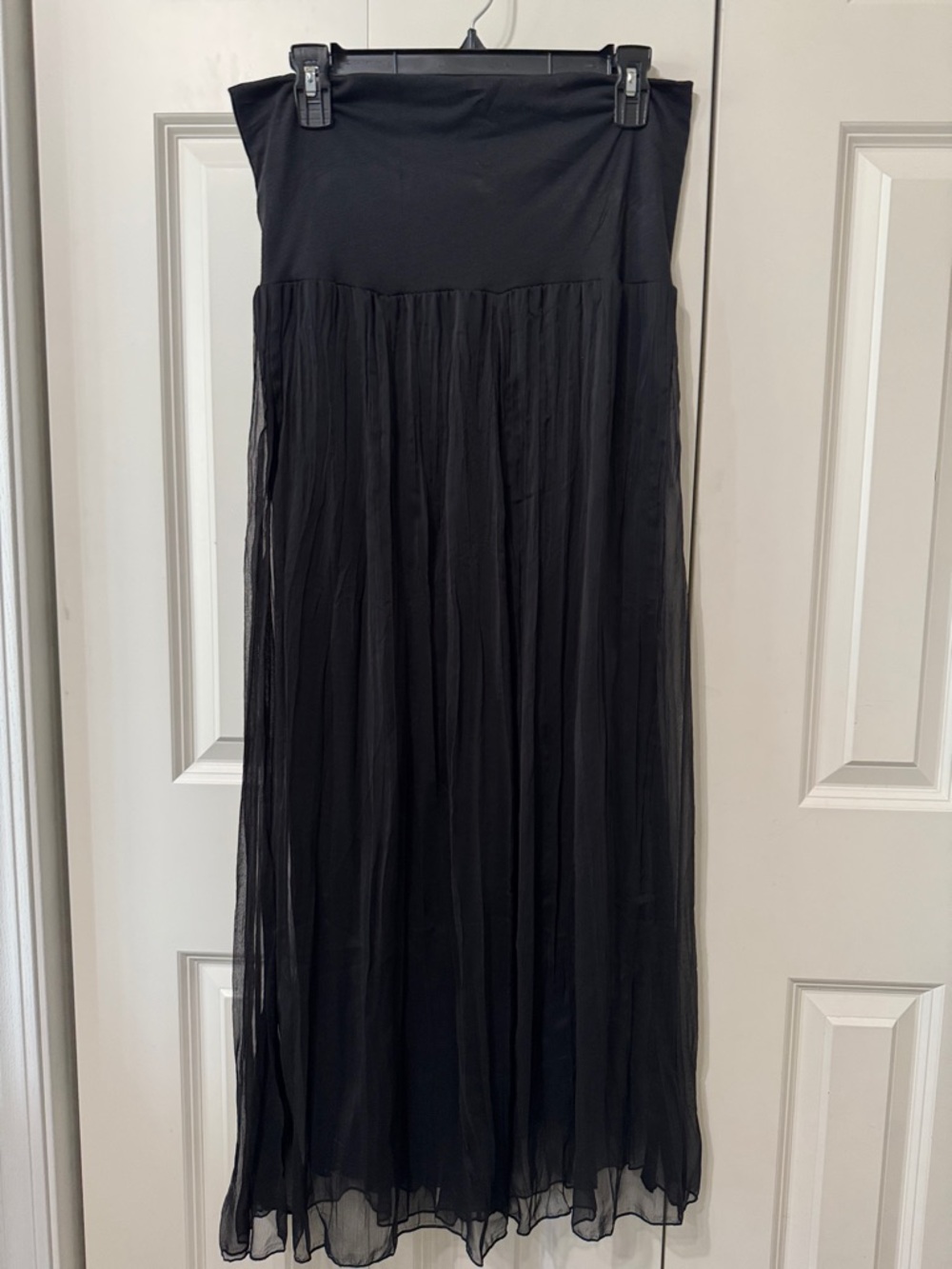 Max & Mia Black Maxi Skirt - XLP Women - Picture 2 of 5